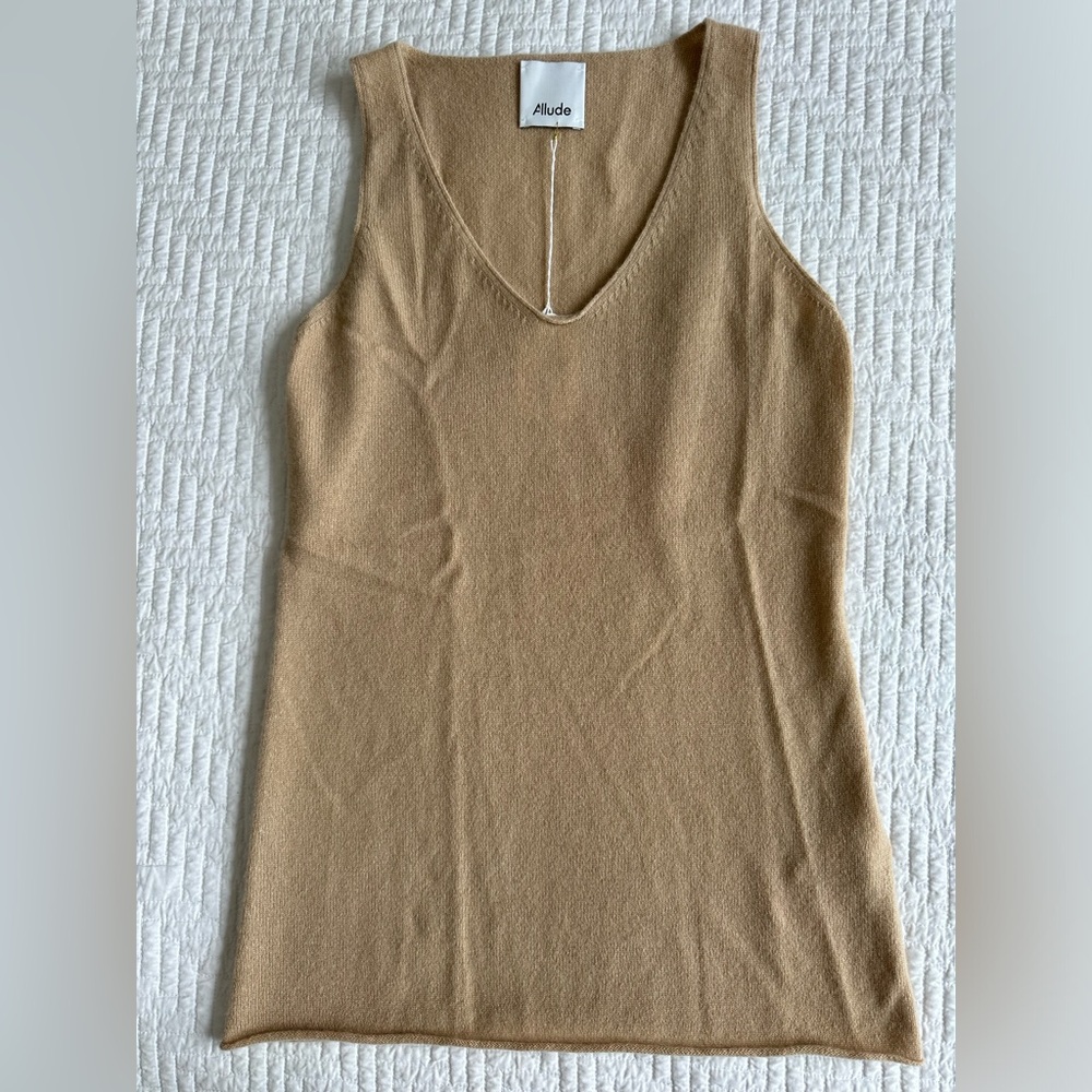 Allude Beige Cashmere V-Neck Sleeveless Top